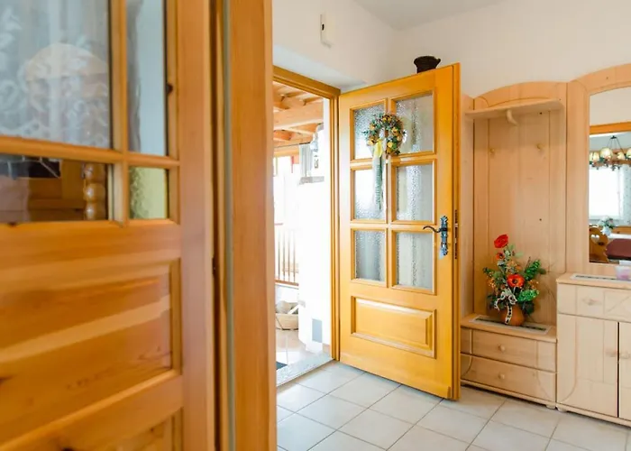 Stiegelbauer Zirbe Kır Evi *